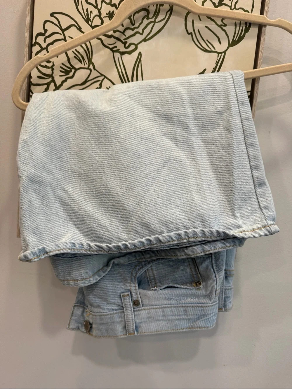 Universal Thread Light Wash Distressed Denim Long Shorts High-Rise Women’s 10/R